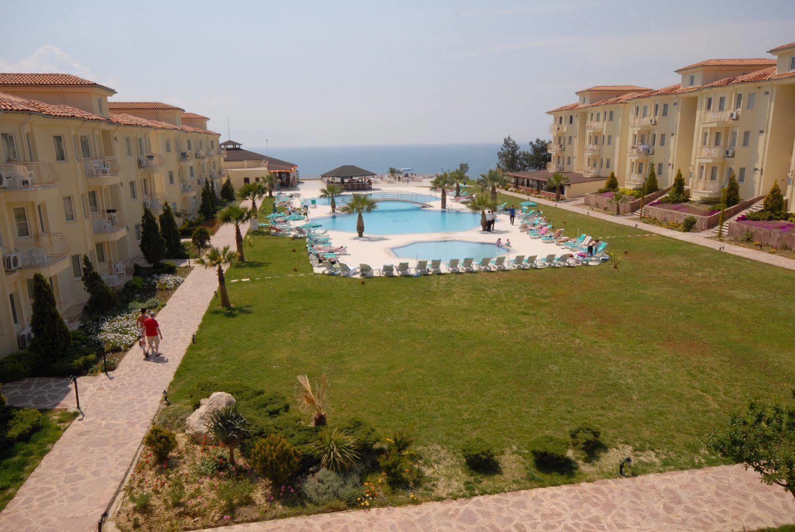 Hotel Sealight Family Club