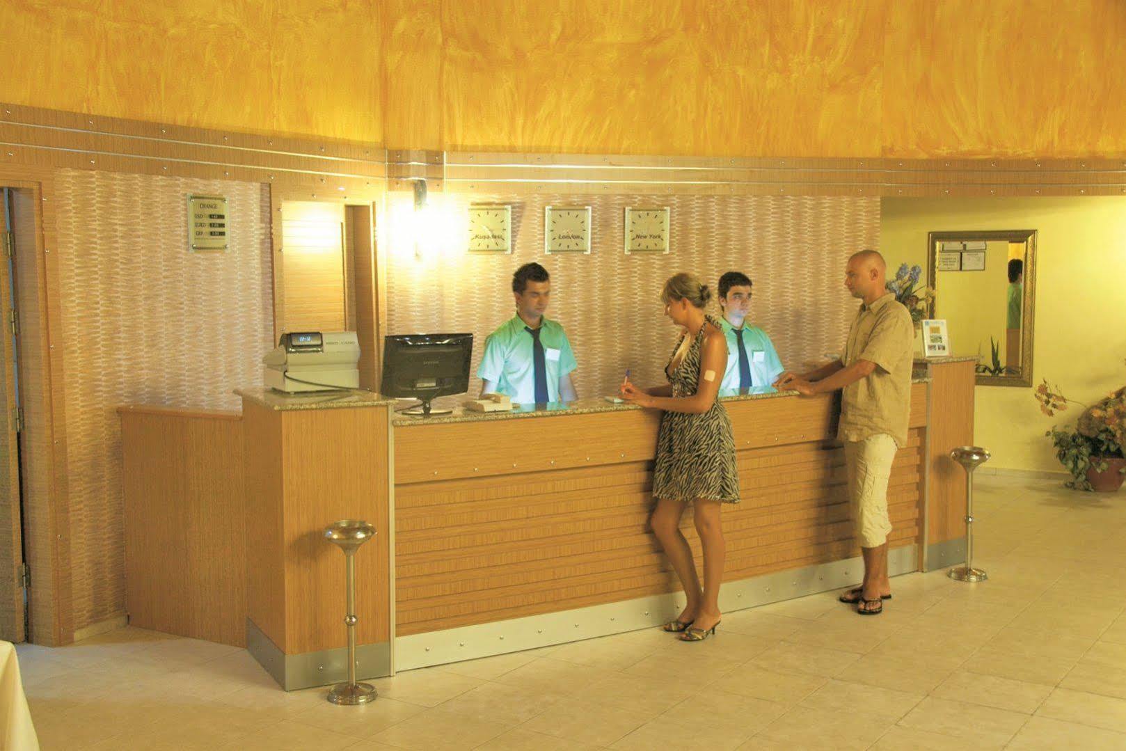 Hotel Sealight Family Club