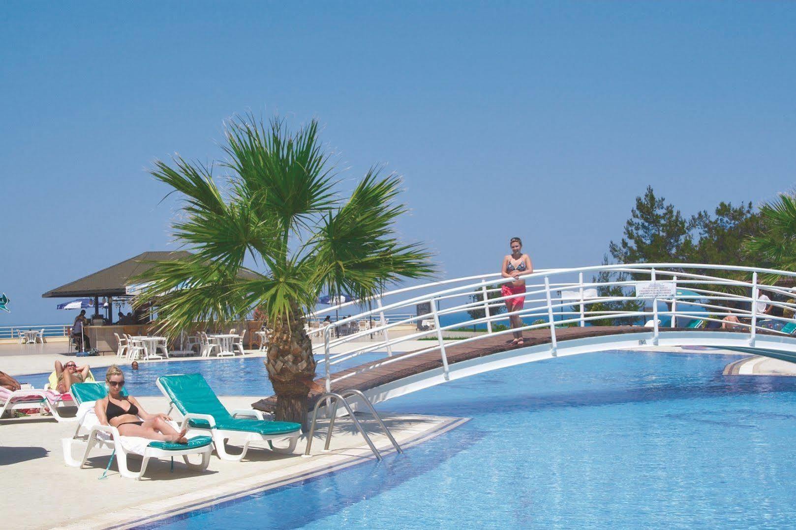 Hotel Sealight Family Club